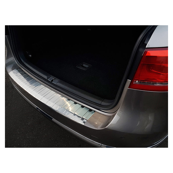 Avisa, Protezione del bordo di carico - acciaio — Compatibile con VW Passat B7 Variant 2010-2014