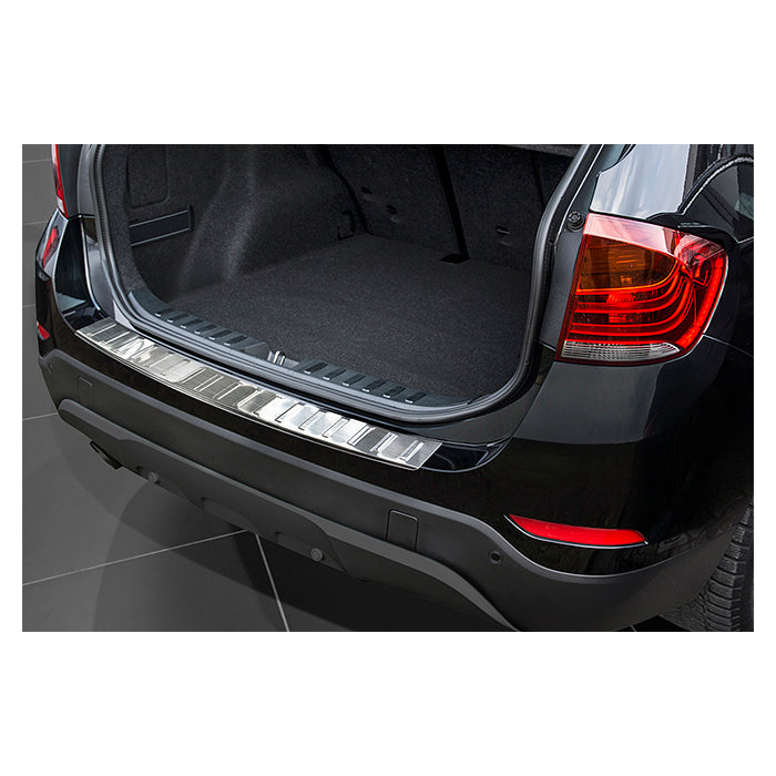Avisa, Protezione del Bordo di Carico in Acciaio — Compatibile con BMW X1 E84 5D 2012-2015