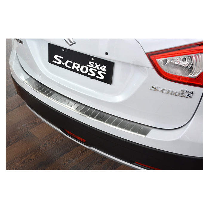 Avisa, Protezione del bordo di carico in acciaio — Compatibile con Suzuki SX4 S-Cross 5D 2013-2021