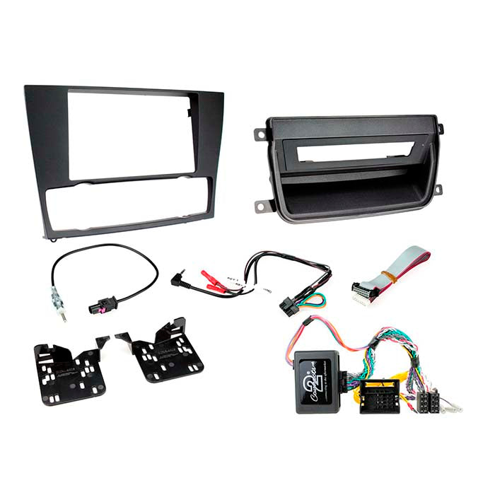 Connects2, Ctkbm01 2-DIN Zestaw Kompletowy BMW